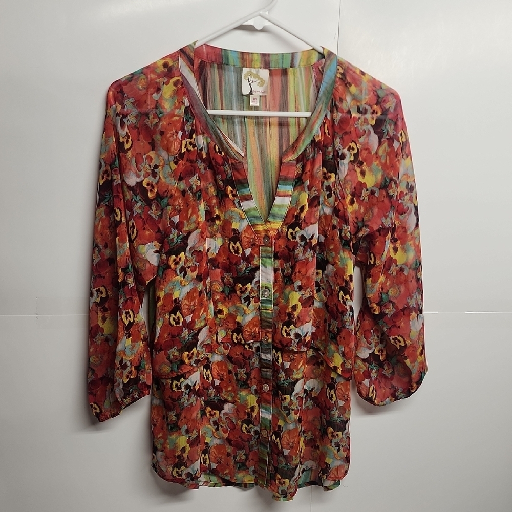 Fig and Flower Multicolor Floral Button-Up Sheer  Blouse Sz M Romantic Feminine